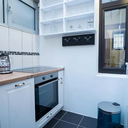 Story Apartment